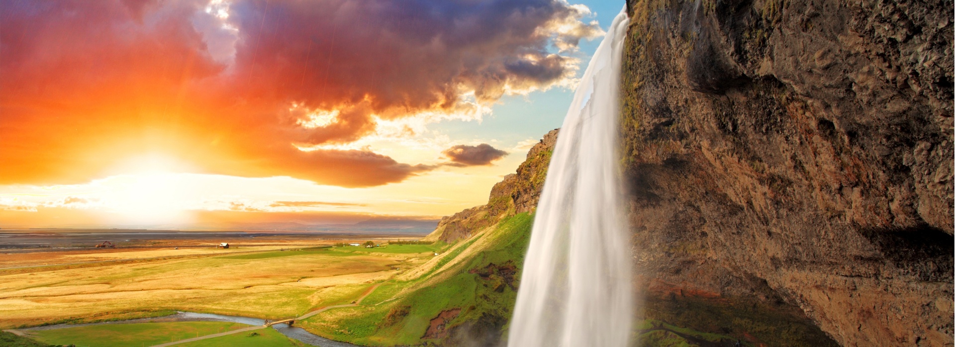 Hero Waterfall Seljalandsfoss Iceland